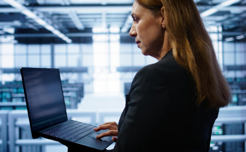 Laptop Lenovo ThinkBook 14s Yoga jest coraz chętniej wybierany